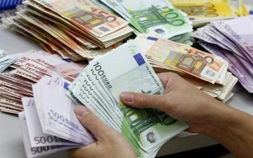  قیمت خرید دلار در بانک‌ها امروز ۹۸/۰۳/۱۱