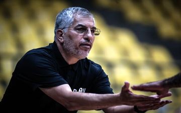 مهران شاهین‌طبع سرمربی السد قطر شد