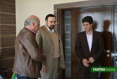 نادر نوروزی 