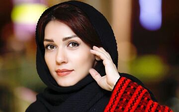  تصویری از شهرزاد کمال زاده در ویلای لاکچری و پر‌ از‌ گل
