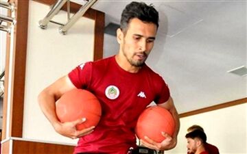 شهباززاده مقابل پرسپولیس بازی می‌کند
