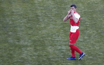 پرسپولیس برای شماره آقای گل نظرسنجی می‌کند!