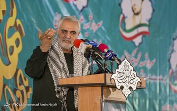 قرار گرفتن عراق امروز در کنار انقلاب اسلامی و رهبر انقلاب +فیلم 