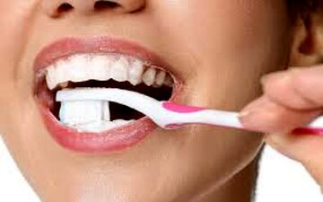 آیا بعد از هر وعده غذا مسواک زدن درست است؟