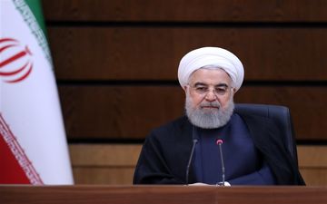 روحانی به وزیر بهداشت: «سازگاری با کرونا» به معنای کمرنگ شدن مقابله با این بیماری نیست