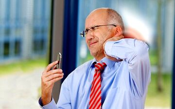 گردن پیامکی چه  سرتان می‌آورد؟

