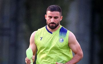 دو استقلالی آمدند، دو استقلالی خط خوردند!