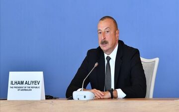 جمهوری آذربایجان مرز ایران را برای ترافیک باری بازگشایی کرد