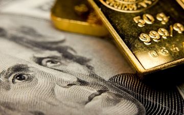 
طلای جهانی ارزان‌تر شد
