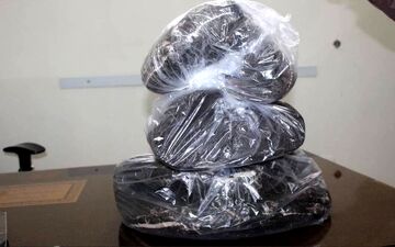 کشف 12 کیلو و 914 گرم مواد مخدر در کرمانشاه