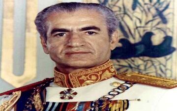 محمدرضا پهلوی کنار دیپلمات مشهور آمریکایی! +عکس
