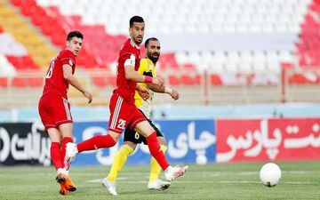  بارش برف دیدار تراکتور با سپاهان را لغو کرد