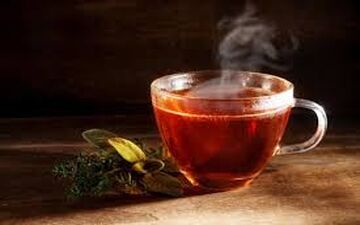 آیا مصرف چای و کافئین در دوران بارداری خطرناک است؟