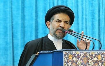 امام جمعه موقت تهران: ایران اسلامی به یک قدرت موشکی در منطقه و دنیا تبدیل شده است
