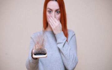 چند نسخه طبیعی برای توقف ریزش مو