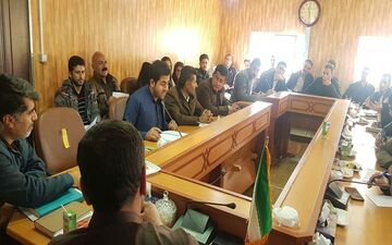 آموزش پیشگیری از بیماری‌های مشترک دام و انسان در شهرستان ثلاث باباجانی