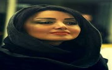 شیلا خداداد به همراه پسرش در یک مراسم