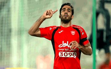 بازی باخت-باخت پرسپولیس در بازار نقل و انتقالات!