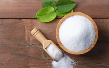 اگر این علائم را داشته باشید نمک زیاد مصرف می کنید