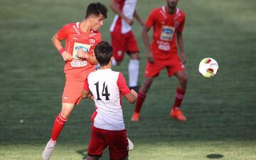 ستاره جامانده پرسپولیس از راه رسید