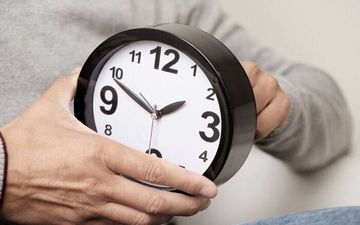 لایحه تغییر ساعت رسمی کشور به کجا رسید؟ 