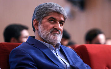 در شبکه سه اتهام زدند، خواستار پاسخگویی‌ هستم!
