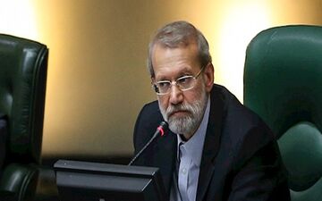 نامه رئیس جمهور به رهبر انقلاب: ارائه گزارش هیأت دولت به مجلس اشکال دارد