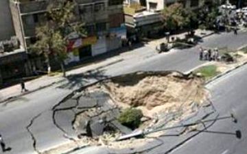 خیابان دهان باز کرد / وحشت صبحگاهی تهرانی ها