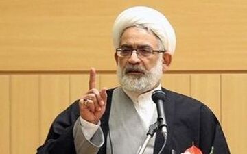 واکنش دادستان کل کشور به رقص و آواز زنان در یک همایش
