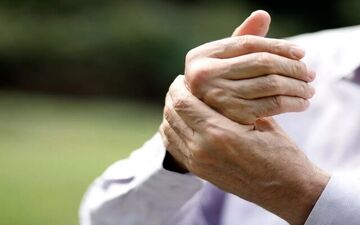 این بیماری مرگبار از روی دست‌ها تشخصی داده می شود