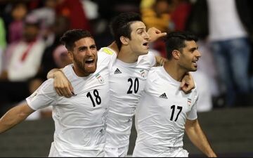 خیال قلعه‌نویی از بابت خط دفاع راحت شد