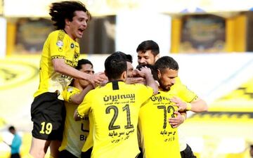 برد شیرین سپاهان و ادامه دوئل با پرسپولیس برای قهرمانی