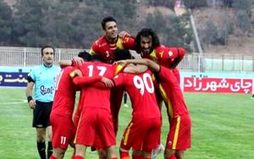 دربی خوزستان و تاثیر زود هنگام بر قهرمانی پرسپولیس!