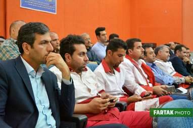 مراسم تکریم و معارفه مدیر عامل جمعیت هلال احمر استان کرمانشاه به روایت تصویر