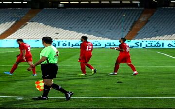 کالدرون با تصمیمات عجیب به پرسپولیس صدمه می‌زند