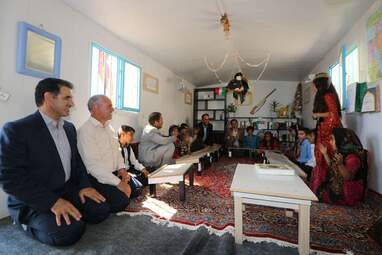 اهدای بیست دوچرخه  از سوی آموزش پرورش استان کرمانشاه به دانش‌آموزان روستای صفرشاه