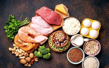 علائم اولیه ادم ناشی از کمبود پروتئین


