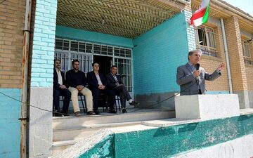 
حضور کارشناسان دامپزشکی در جمع دانش آموزان کرمانشاهی