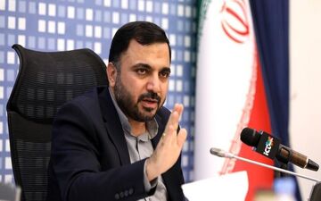 کنایه روزنامه اصولگرا به عیسی‌ زارع‌پور؛ حرف‌ وزیر ارتباطات با نظر مردم و آمارها متفاوت است!
