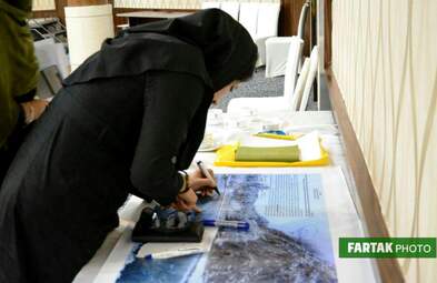  نشست هم‌اندیشی تورلیدرها برای جذب گردشگر  در سالن آناهیتا هتل پارسیان کرمانشاه 