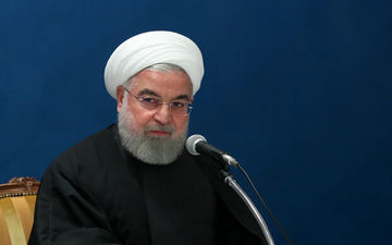 وام ۴ درصد به کم‌درآمدها می‌دهیم/ بازگشایی کسب وکارها پلکانی است

