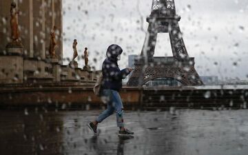 تاثیر کرونا بر اقتصاد فرانسه 
