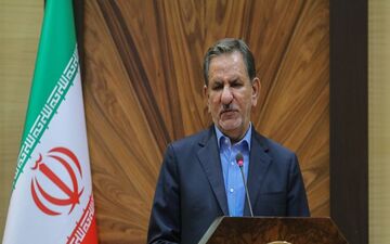 جهانگیری: هر کس دل تولیدکنندگان کشور را خالی کند به جبهه آمریکا کمک کرده است