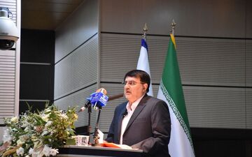کرمانشاه زخمی و خسته ناملایمات است/اصناف مانند گذشته در مراسم ملی و مذهبی حضور چشمگیر داشته باشند