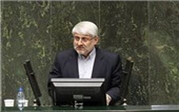 فرهنگی: آخوندی در صحن مجلس دروغ گفت 