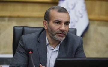 برخی شوراها موجب کُندی امور شهر شده‌‌اند

