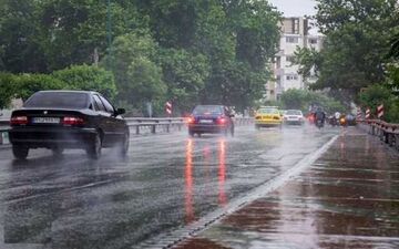 لغزندگی معابر و عدم دید کافی در روزهای بارانی عامل افزایش تصادفات
