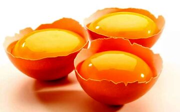 
خواص زرده تخم مرغ از نظر طب سنتی