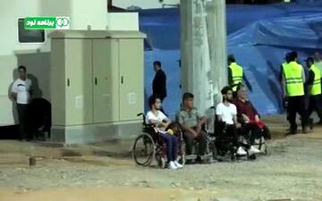 حرکت خطرناک هواداران نساجی در بازی با ذوب آهن 