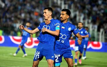 ستاره گلزن استقلال به خانه بازگشت (عکس)